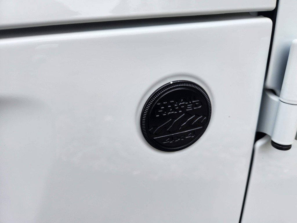 Used 2021 Jeep Wrangler Willys image 10