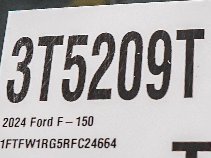 Used 2024 Ford F150 Raptor AWD/4WD image 34