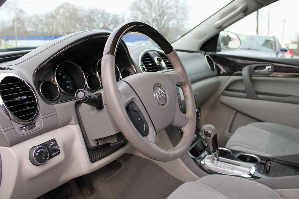Used 2017 Buick Enclave Convenience image 15
