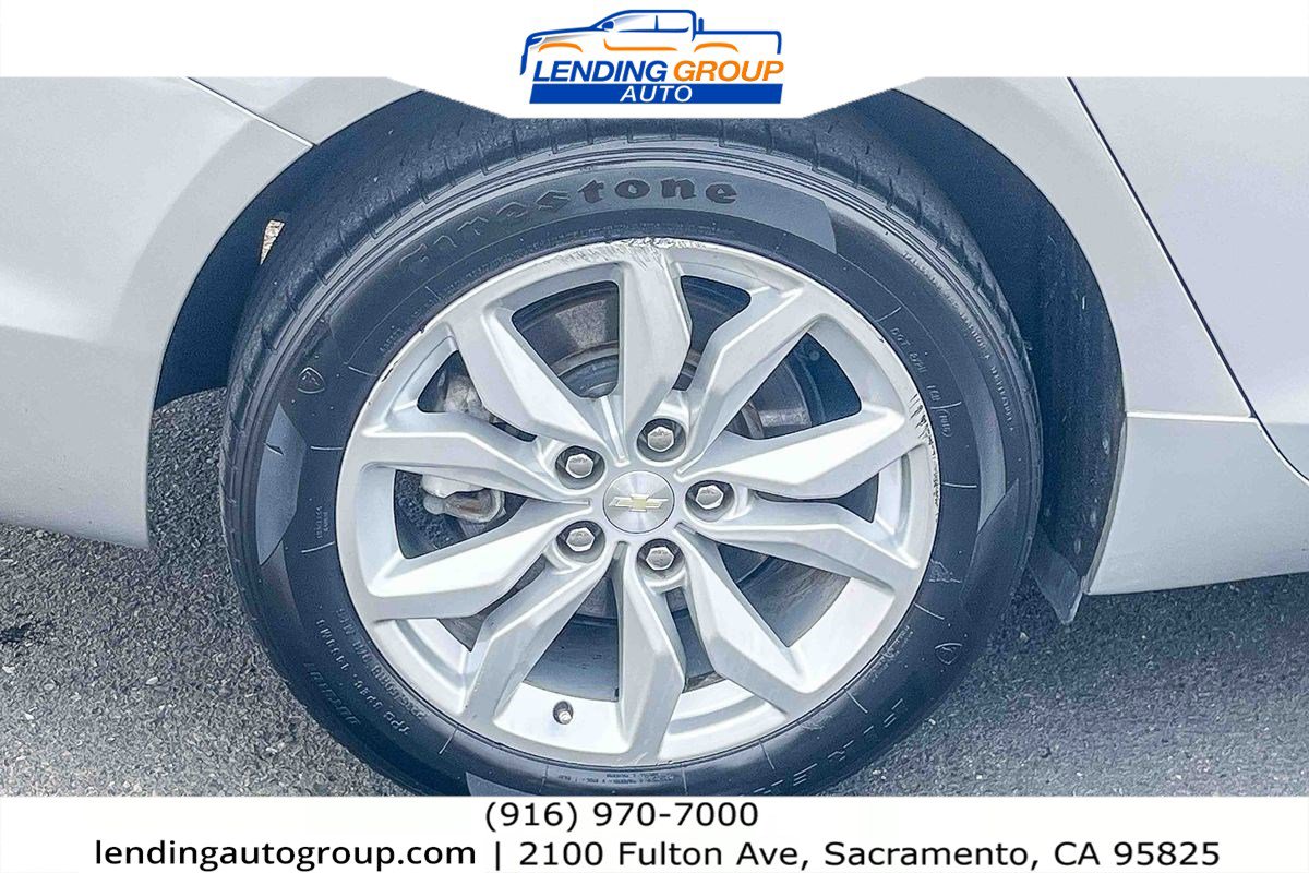 Used 2017 Chevrolet Impala LT image 10