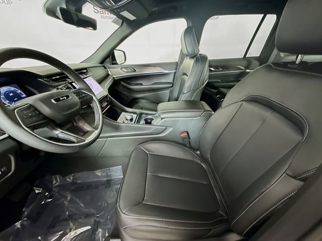 New 2025 Jeep Grand Cherokee Limited AWD/4WD image 21