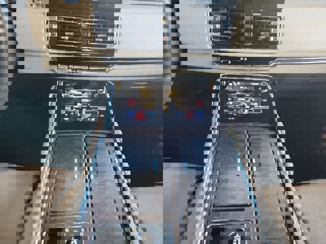 Used 2022 Lincoln Navigator 4WD image 11