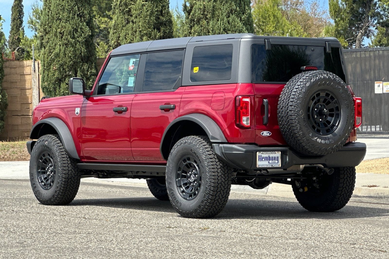 New 2026 Ford Bronco Big Bend w/ Black Diamond Package AWD/4WD image 6
