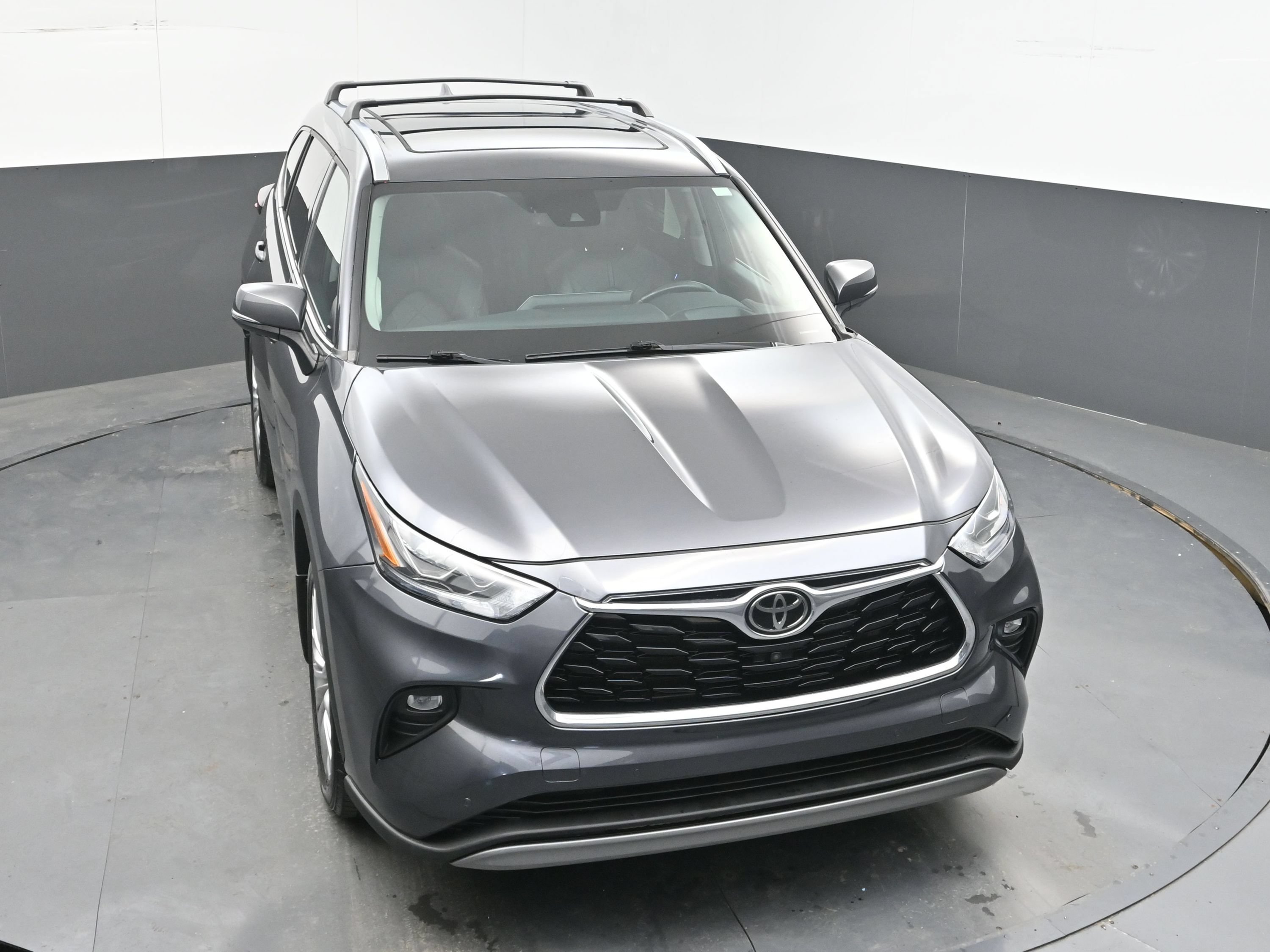 Used 2022 Toyota Highlander Platinum AWD/4WD image 30