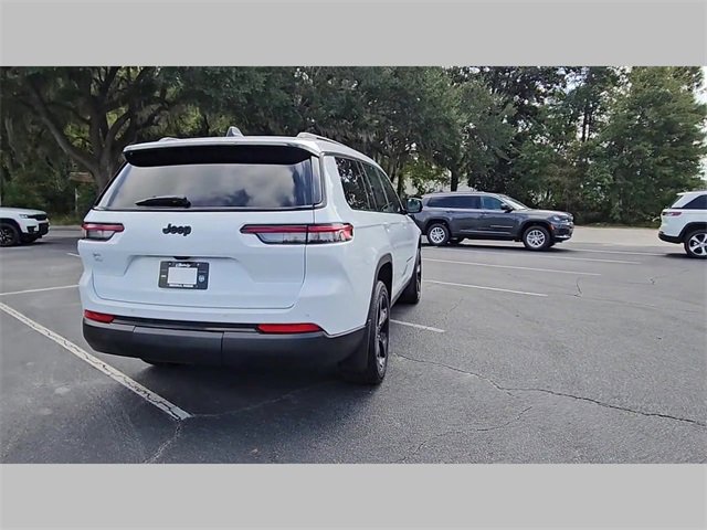 New 2025 Jeep Grand Cherokee L Altitude image 31