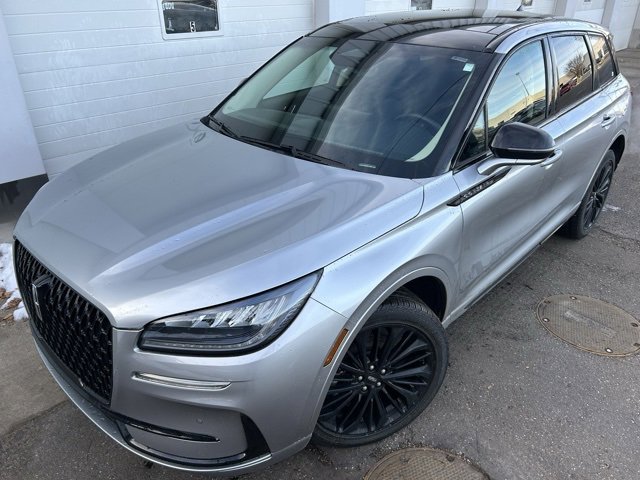 Certified 2023 Lincoln Corsair AWD w/ Equipment Group 101A image 1