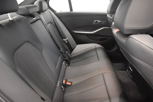 Used 2026 BMW M340i xDrive w/ Premium Package AWD/4WD image 17