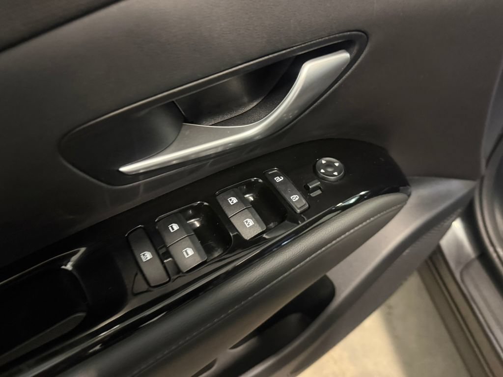 Used 2023 Hyundai Tucson Limited AWD/4WD image 20