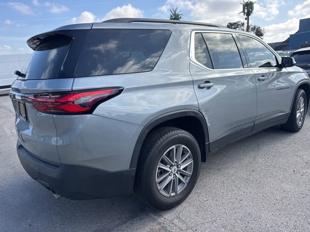 Used 2023 Chevrolet Traverse LT image 5