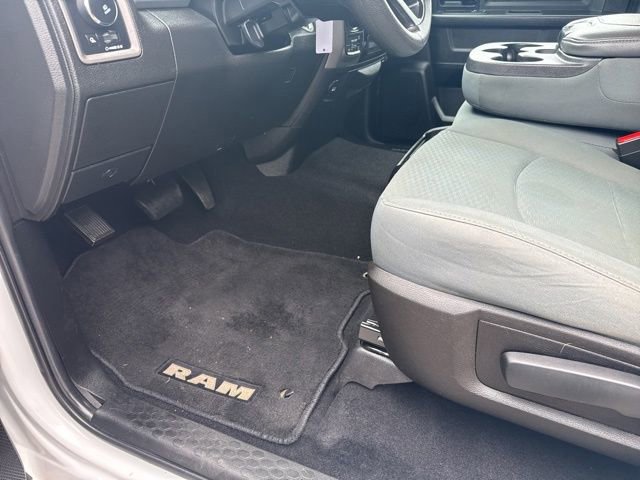 Used 2019 RAM 1500 Express w/ Wheel & Sound Group AWD/4WD image 15