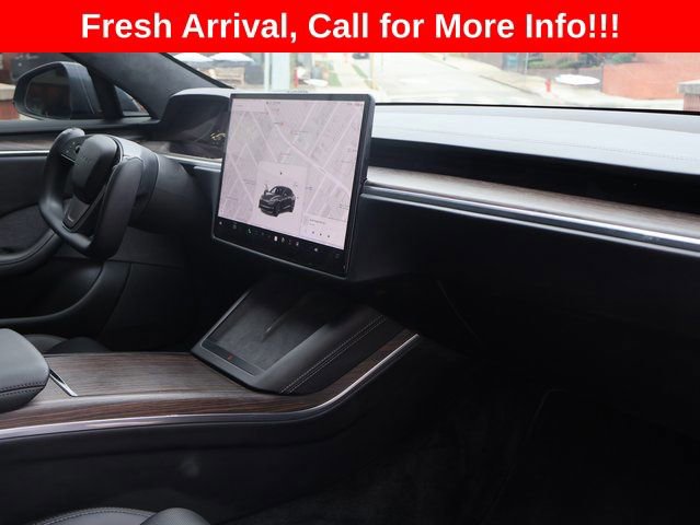 Used 2022 Tesla Model S image 8
