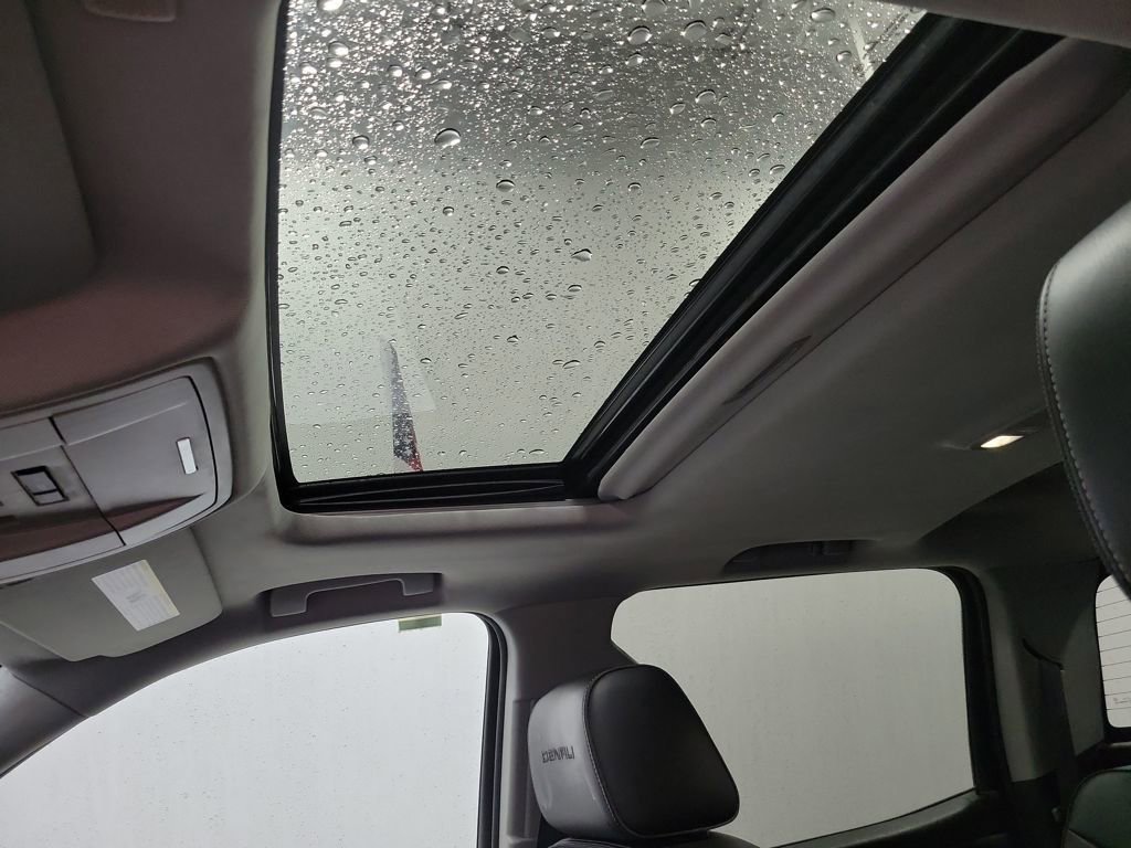 Used 2017 GMC Sierra 1500 Denali image 4