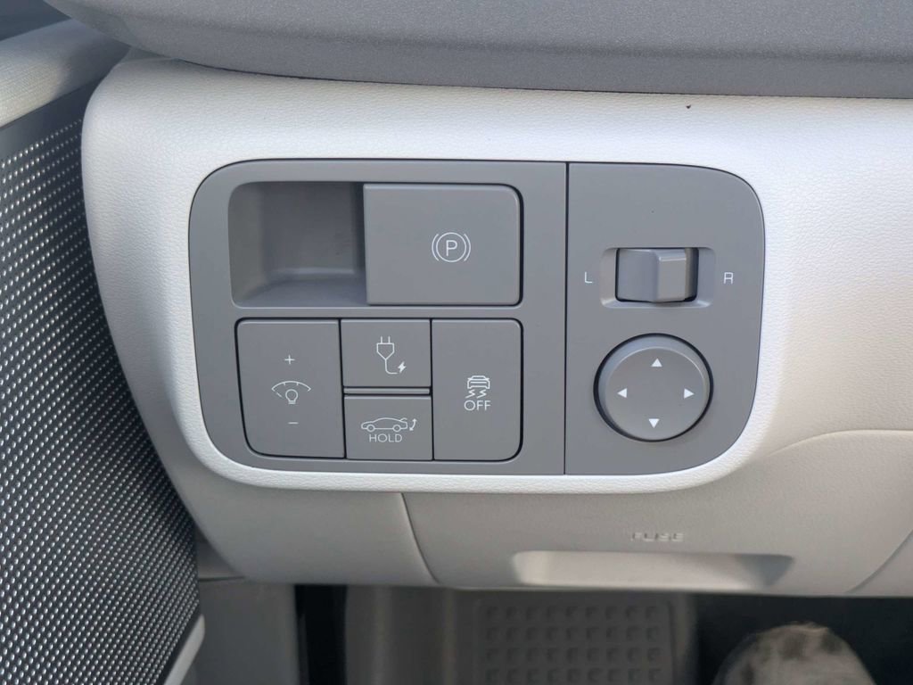 Used 2023 Hyundai Ioniq 6 SEL RWD image 22
