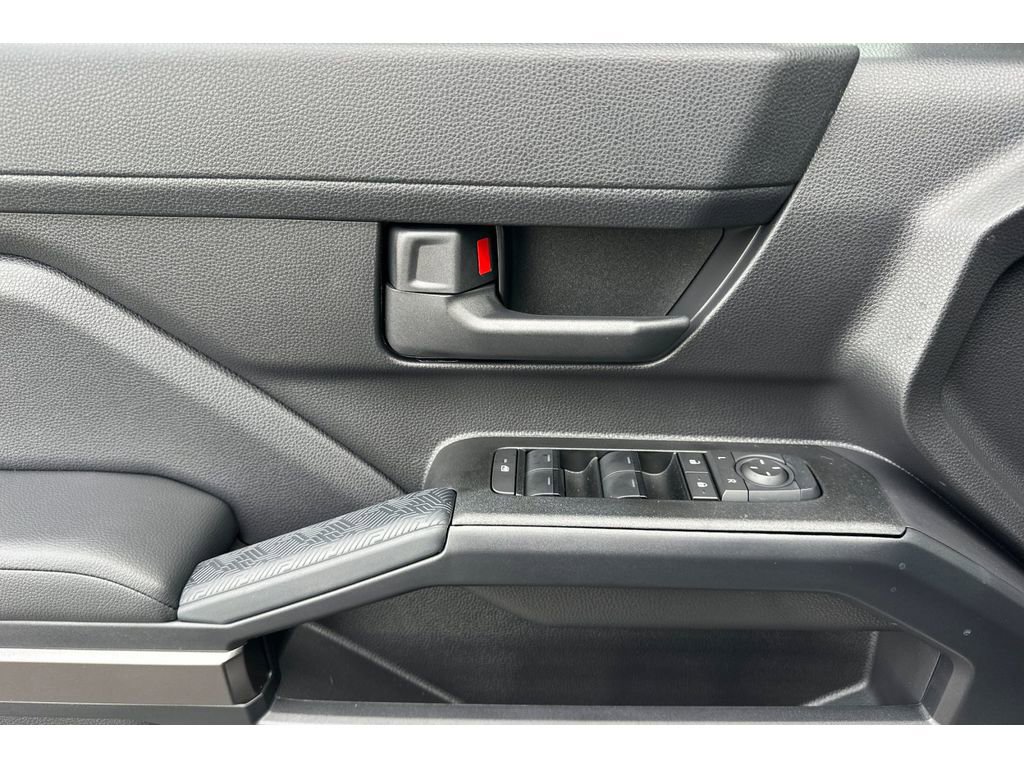 New 2026 Toyota 4Runner SR5 AWD/4WD image 11