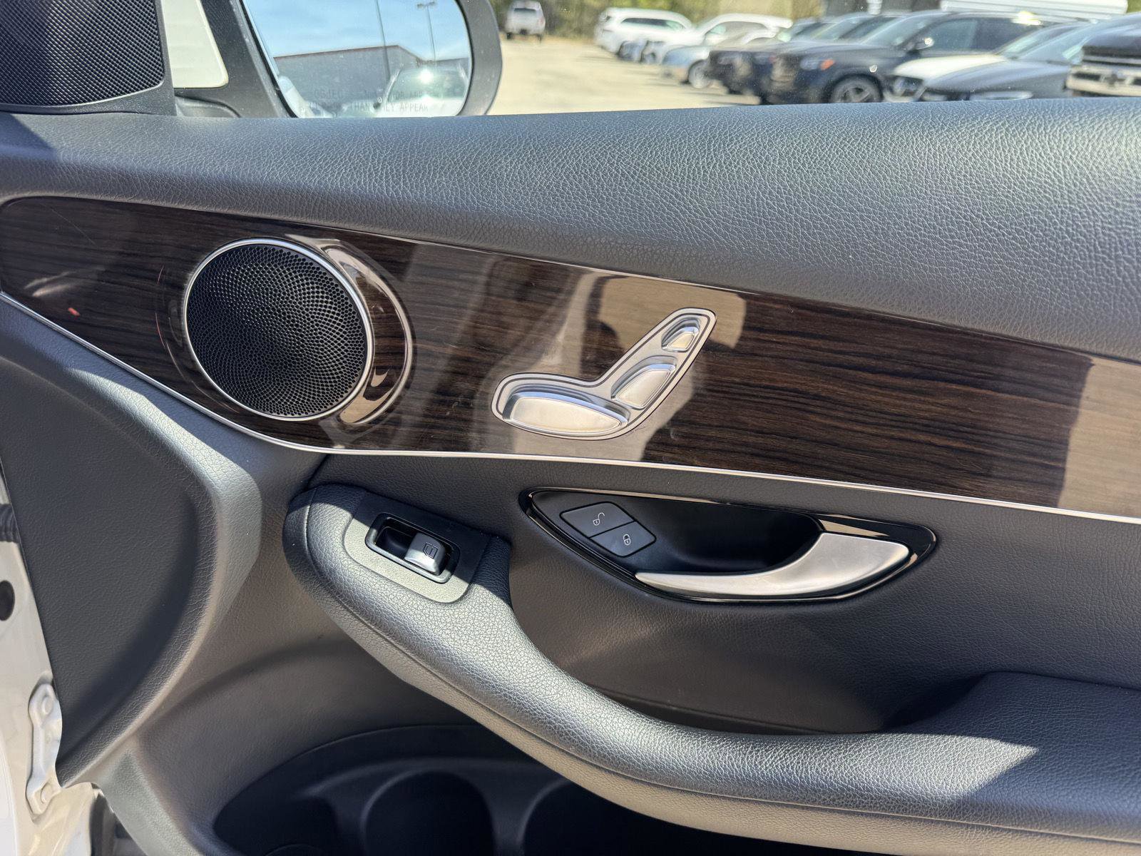 Used 2018 Mercedes-Benz GLC 300 image 29