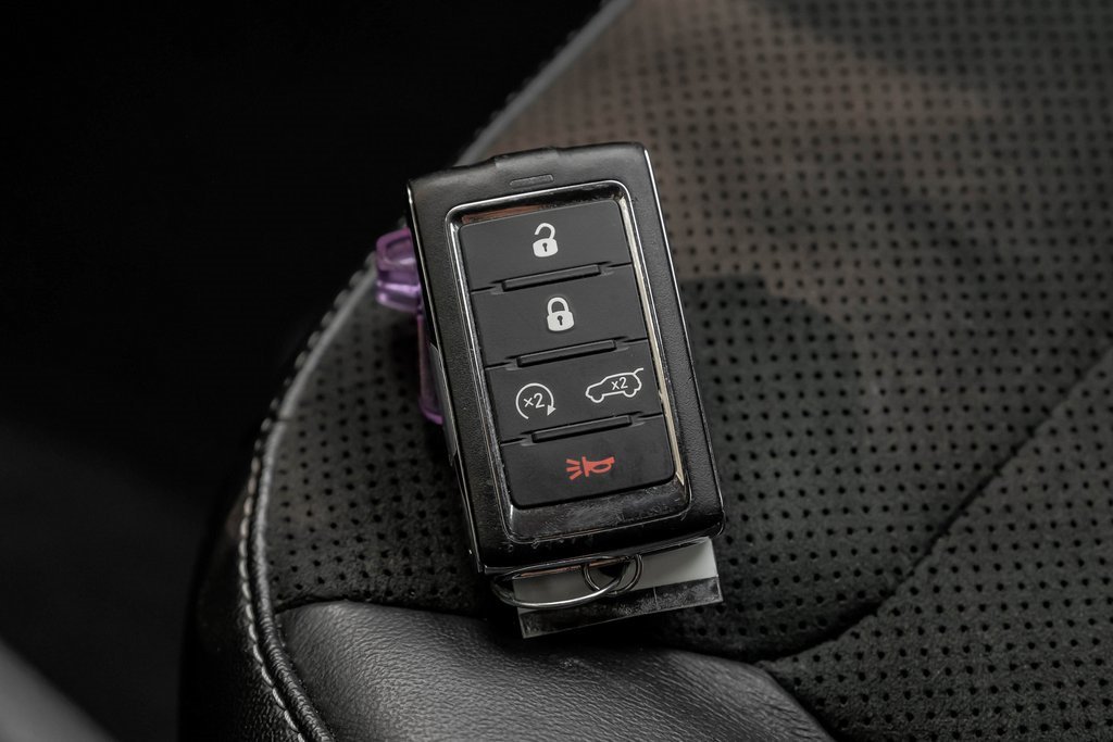 Used 2023 Jeep Grand Cherokee L Laredo image 66