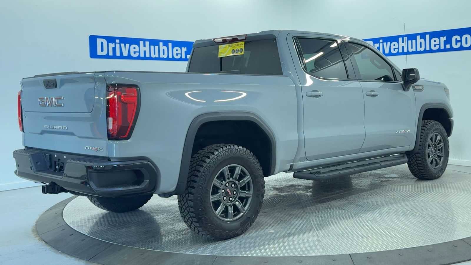 Used 2024 GMC Sierra 1500 AT4X AWD/4WD image 4