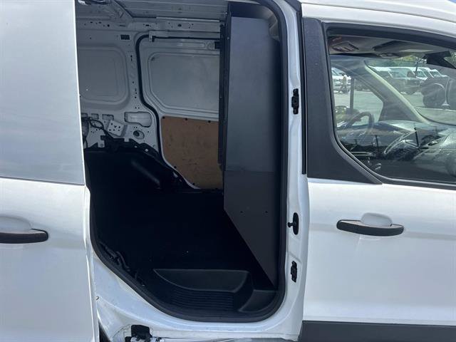 Used 2018 Ford Transit Connect XL FWD image 30