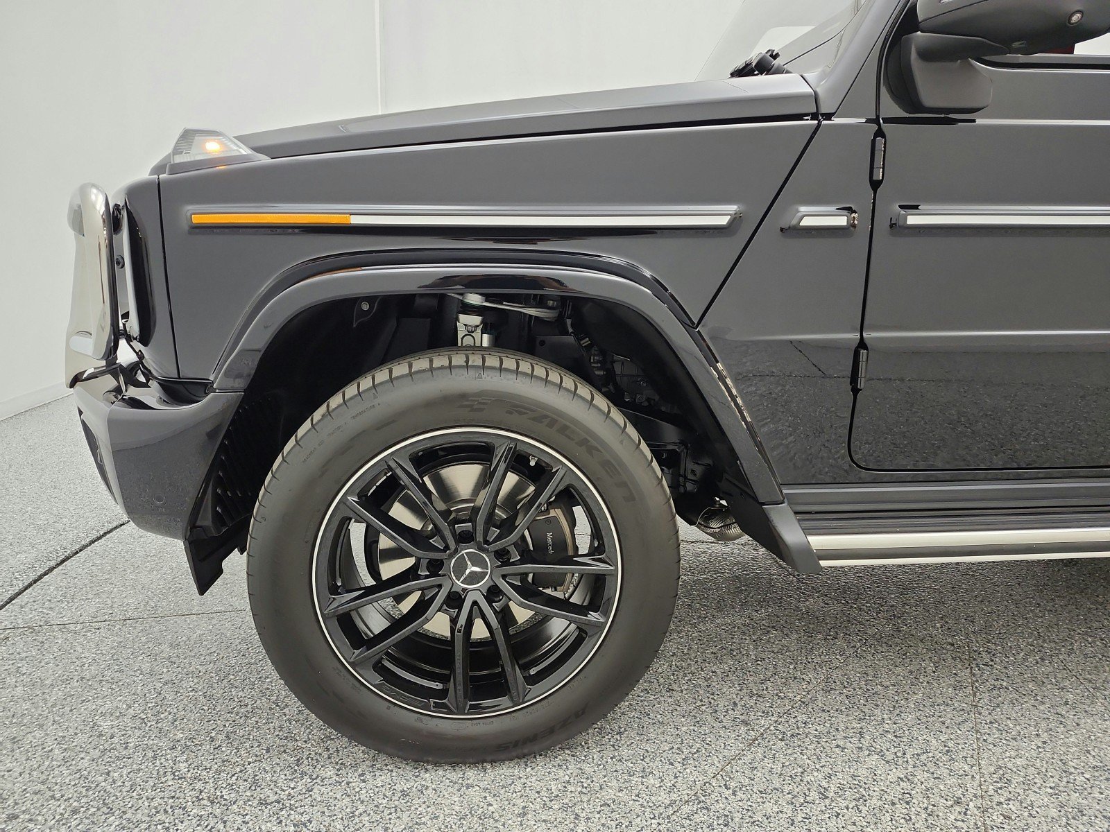 Used 2025 Mercedes-Benz G 550 image 17