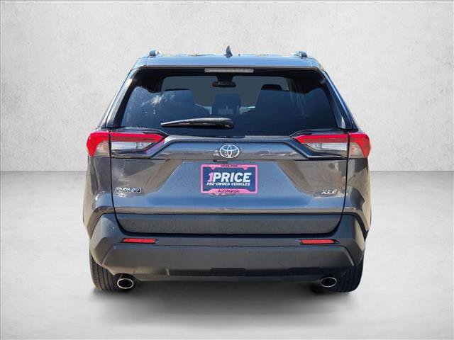 Used 2022 Toyota RAV4 XLE image 7