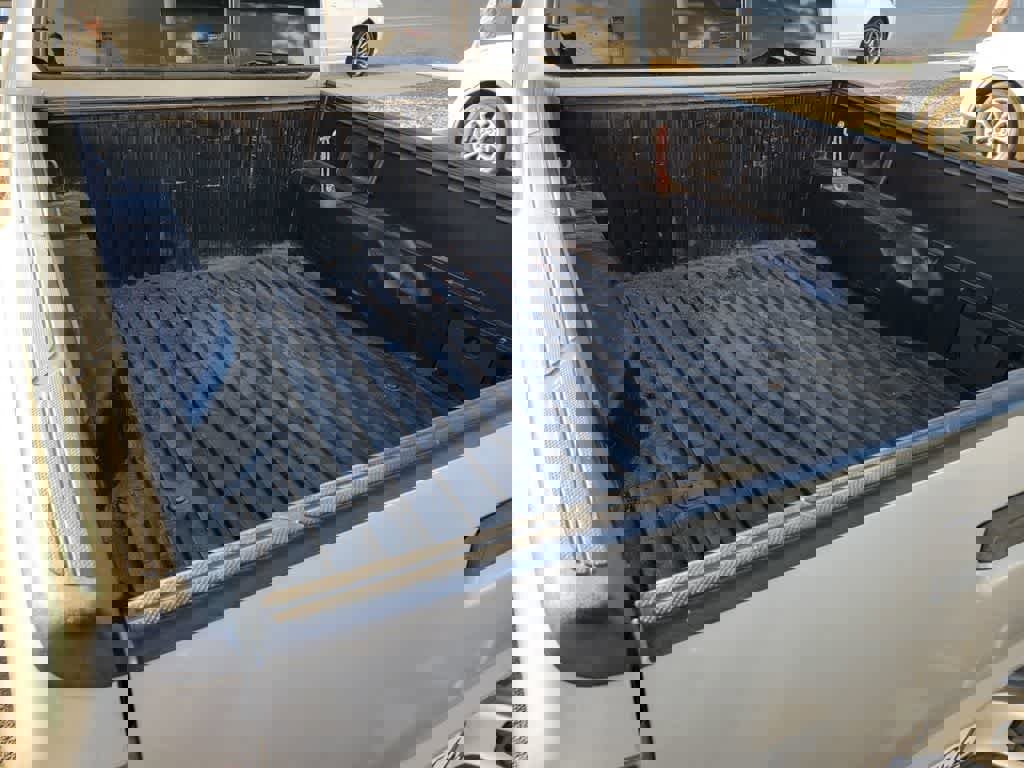 Used 2012 Toyota Tacoma PreRunner w/ TRD Sport Pkg image 7