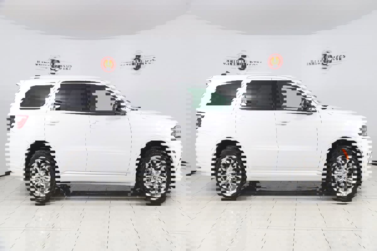 Used 2025 Dodge Durango GT w/ Trailer Tow Group IV image 2