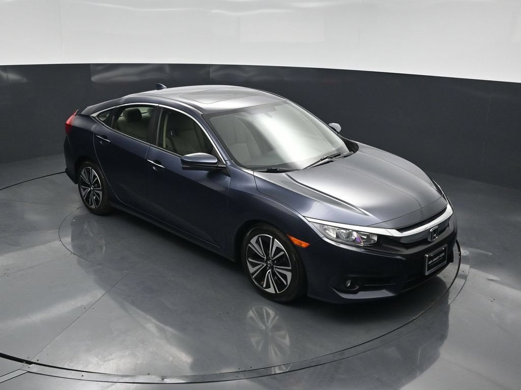 Used 2018 Honda Civic EX-T image 30