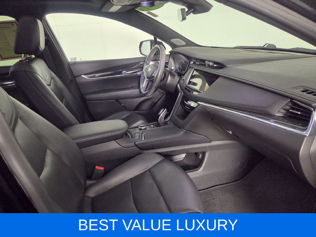 Used 2021 Cadillac XT5 Premium Luxury w/ LPO, Floor Liner Package AWD/4WD image 32