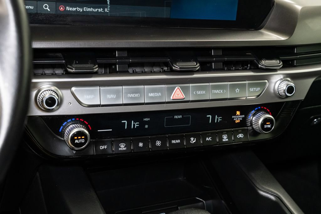 Used 2023 Kia Telluride LX image 18