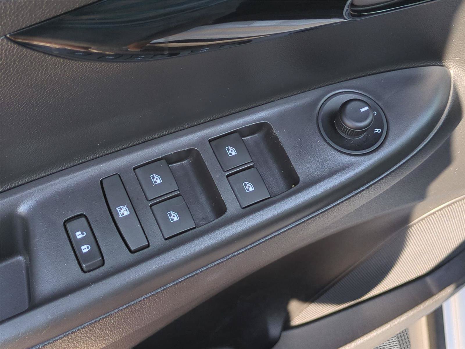 Used 2020 Chevrolet Spark ACTIV FWD image 13