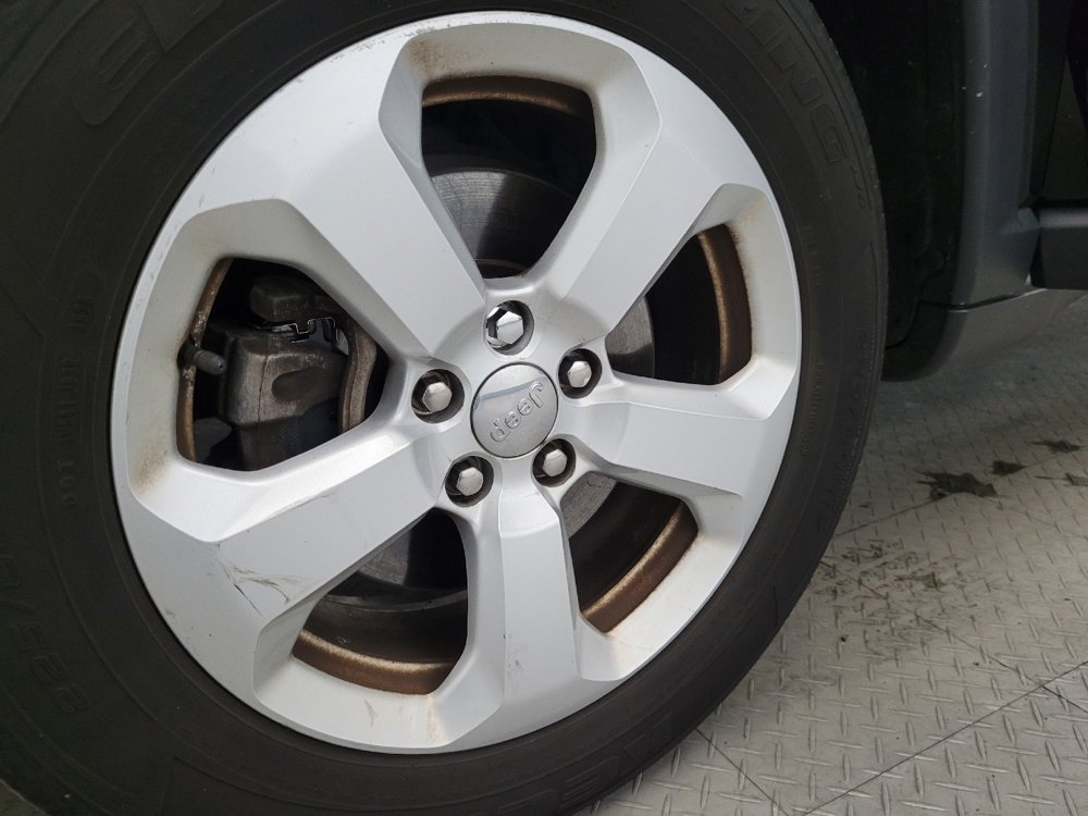 Used 2018 Jeep Compass Latitude w/ Popular Equipment Group AWD/4WD image 31