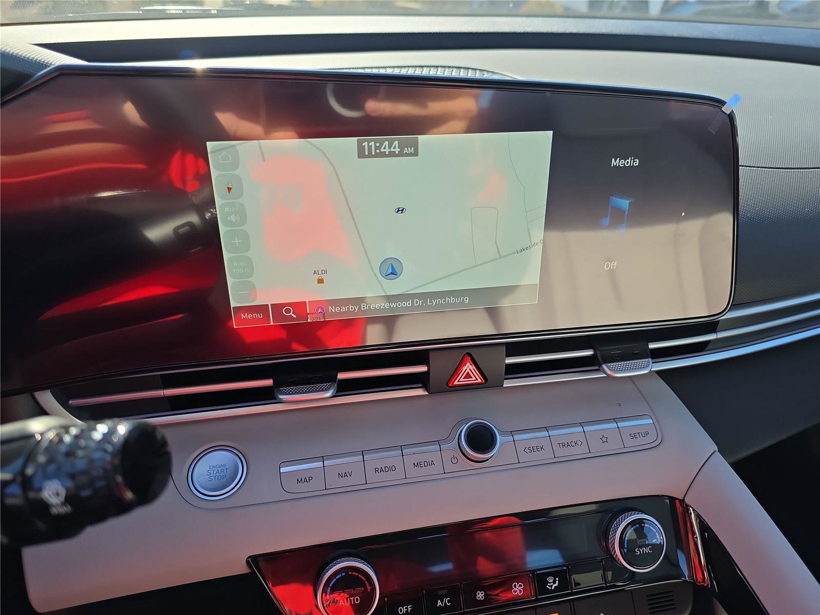 New 2026 Hyundai Elantra Limited image 16