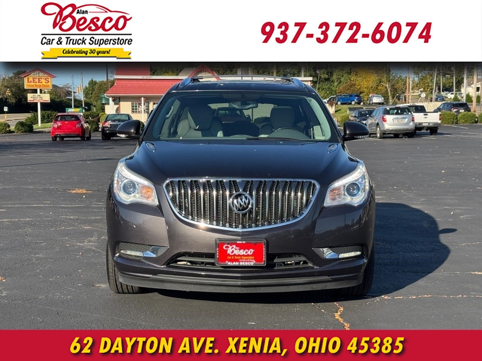 Used 2015 Buick Enclave Leather w/ Trailering Package FWD image 2