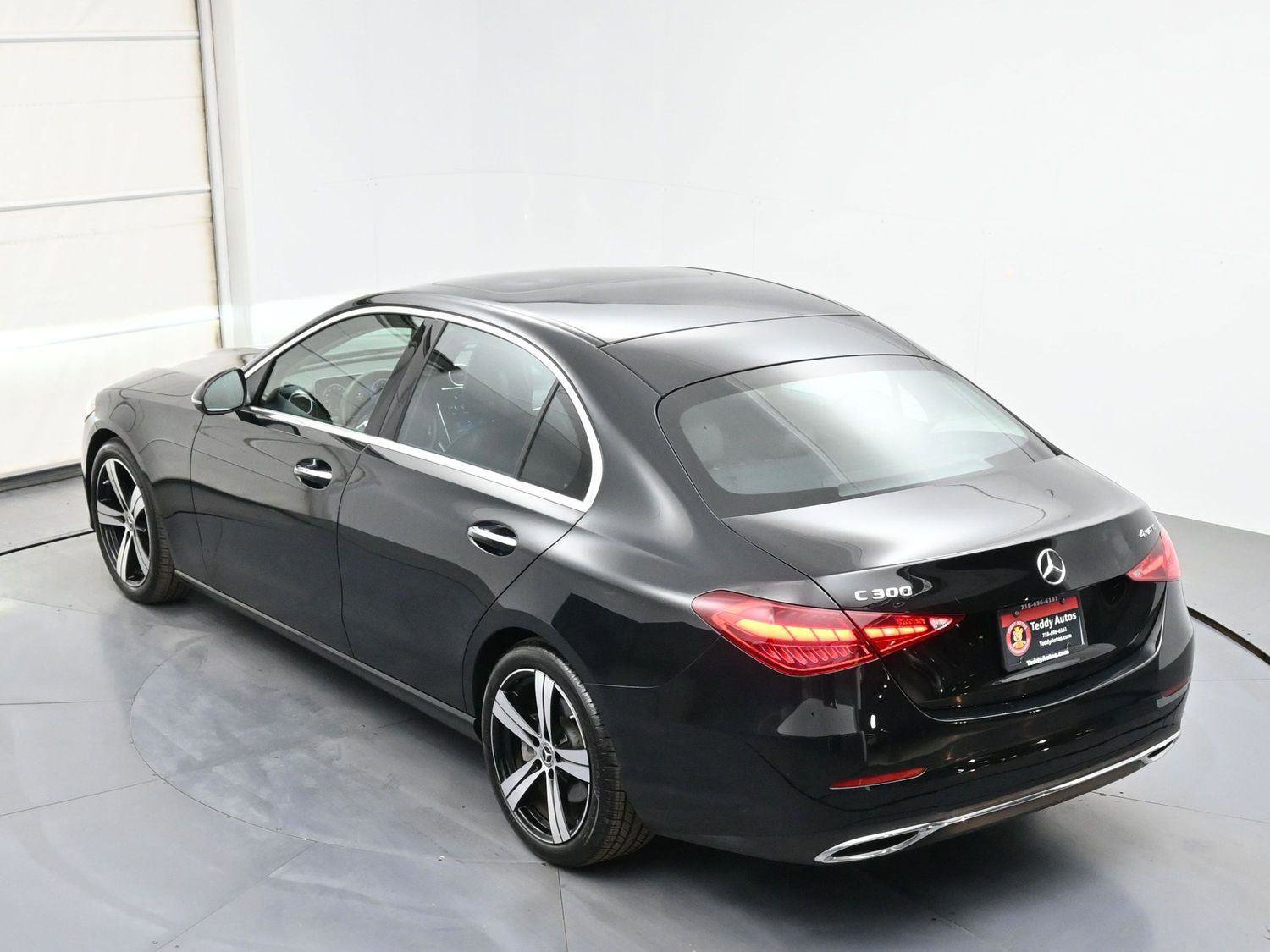 Used 2022 Mercedes-Benz C 300 4MATIC Sedan image 30