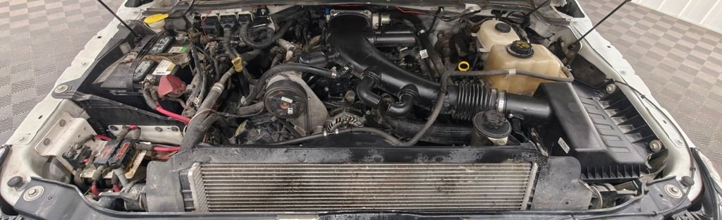 Used 2014 Ford F450 XL w/ Snow Plow Prep Package image 50