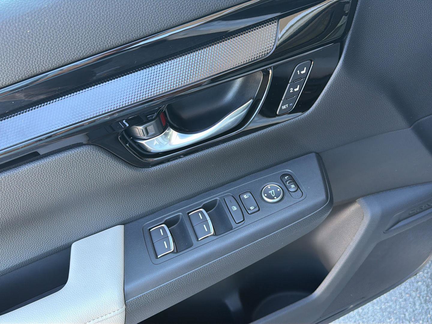 New 2026 Honda CR-V EX-L image 32