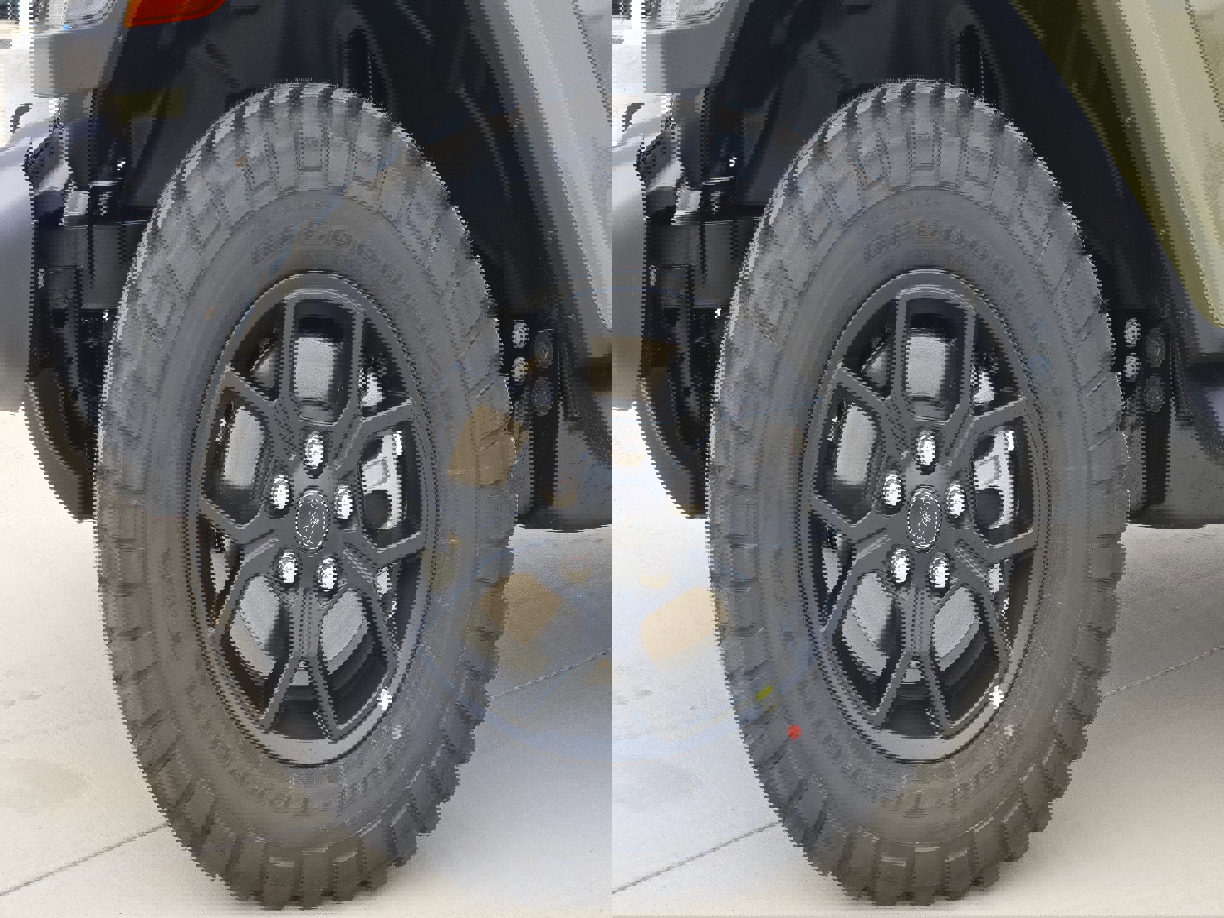 New 2026 Jeep Gladiator Sport image 10