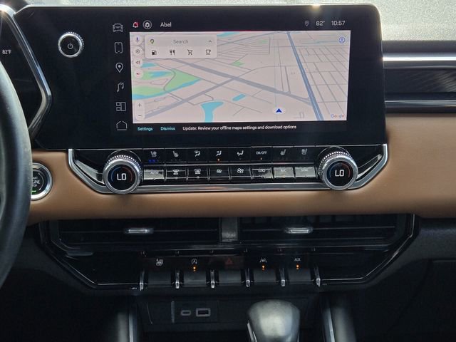 Certified 2024 GMC Canyon AT4 w/ AT4 Premium Package AWD/4WD image 19