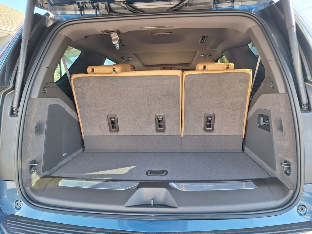 New 2026 Cadillac Escalade Luxury image 27