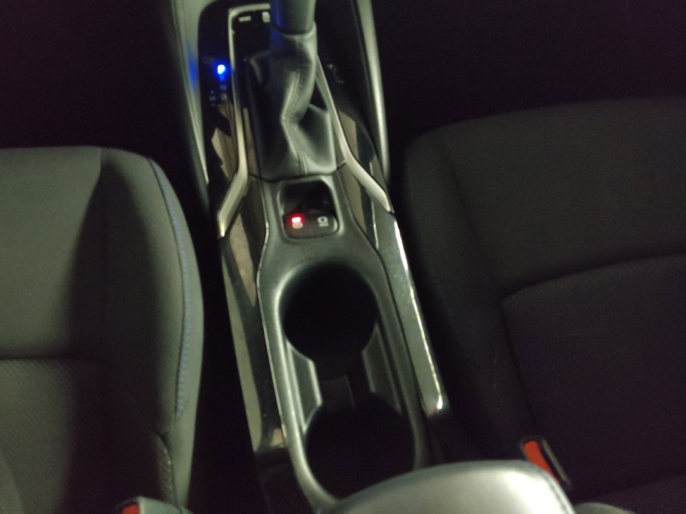 Used 2020 Toyota Corolla SE FWD image 26