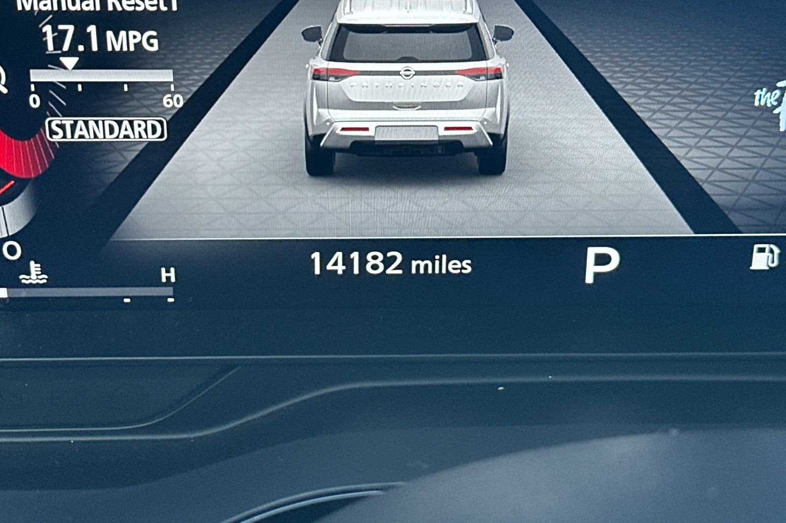 Certified 2024 Nissan Pathfinder Platinum w/ Cargo Package image 42