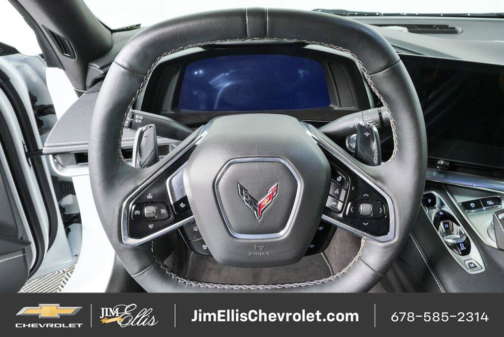 Used 2024 Chevrolet Corvette Stingray Preferred Cpe w/ Z51 Performance Package RWD image 9