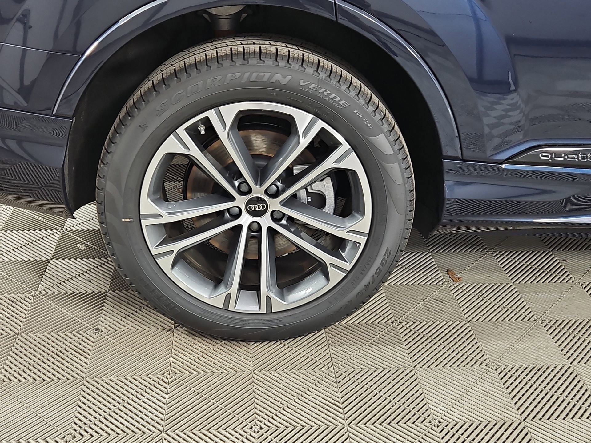 New 2026 Audi Q7 2.0T Premium image 9