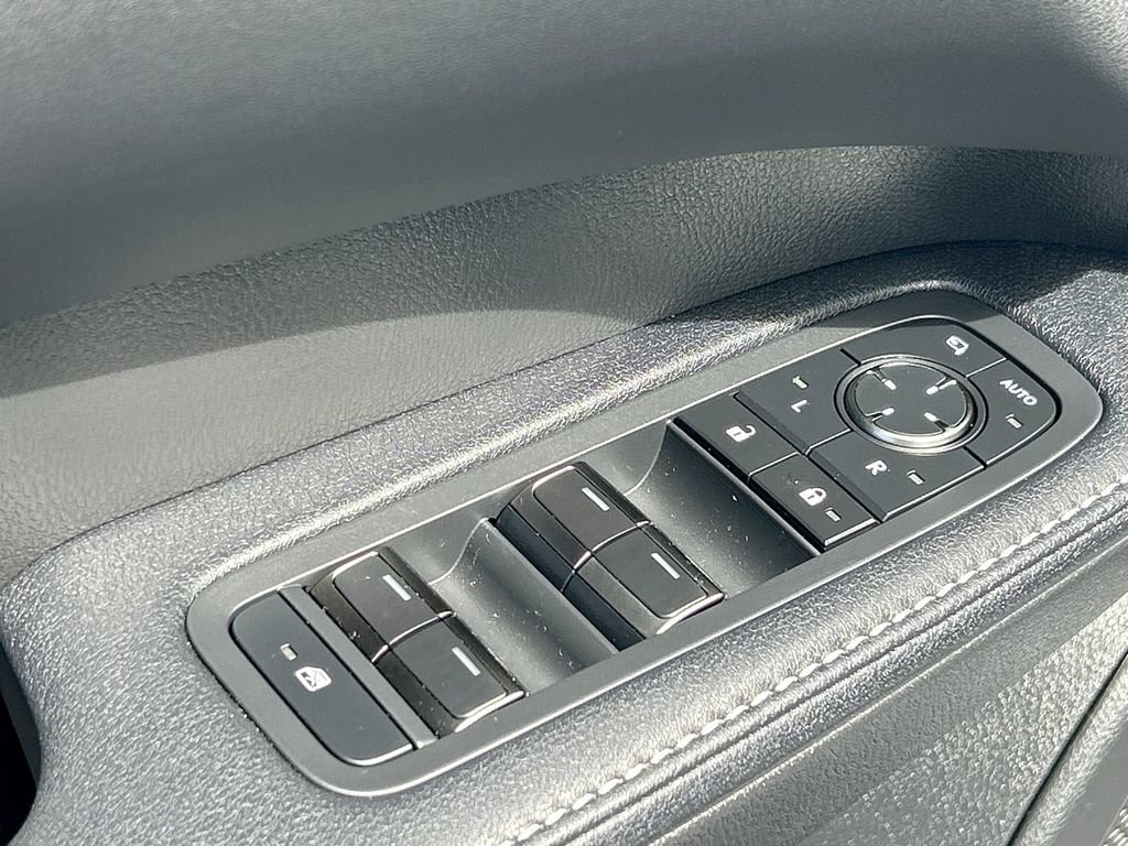 Used 2026 Lexus RX 350 Premium w/ Accessory Package (Z1) FWD image 16