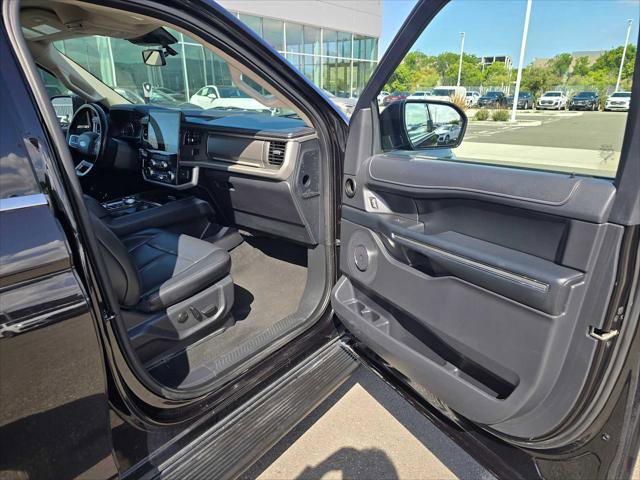 Used 2024 Ford Expedition Max XLT AWD/4WD image 12