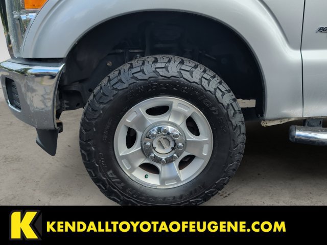 Used 2016 Ford F250 XLT w/ XLT Interior Package AWD/4WD image 9