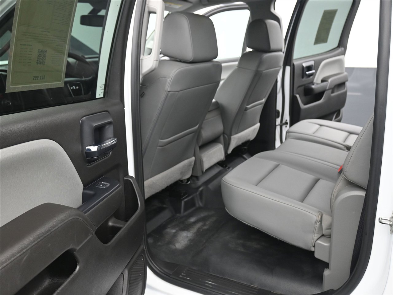 Used 2018 GMC Sierra 2500 2WD Crew Cab w/ Sierra Convenience Package image 11