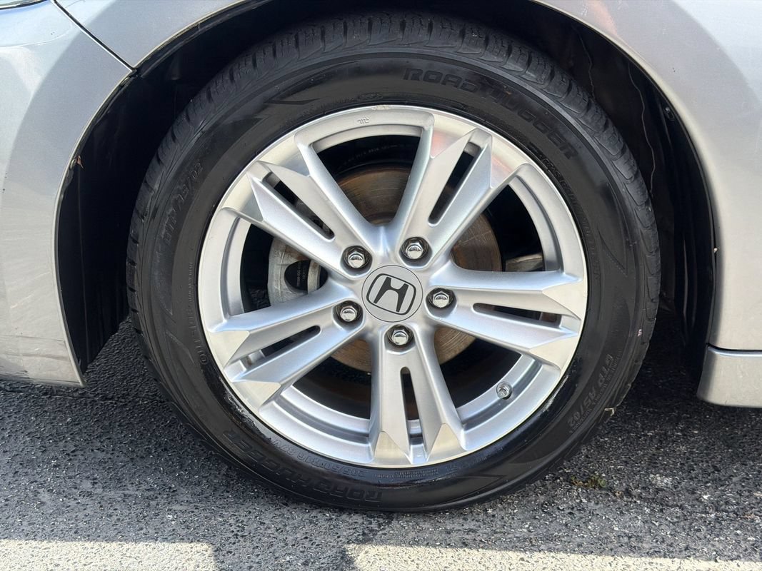 Used 2011 Honda CR-Z EX image 9