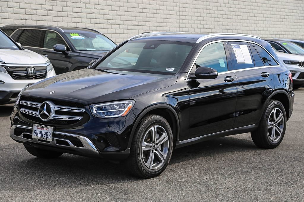 Used 2022 Mercedes-Benz GLC 300 image 3