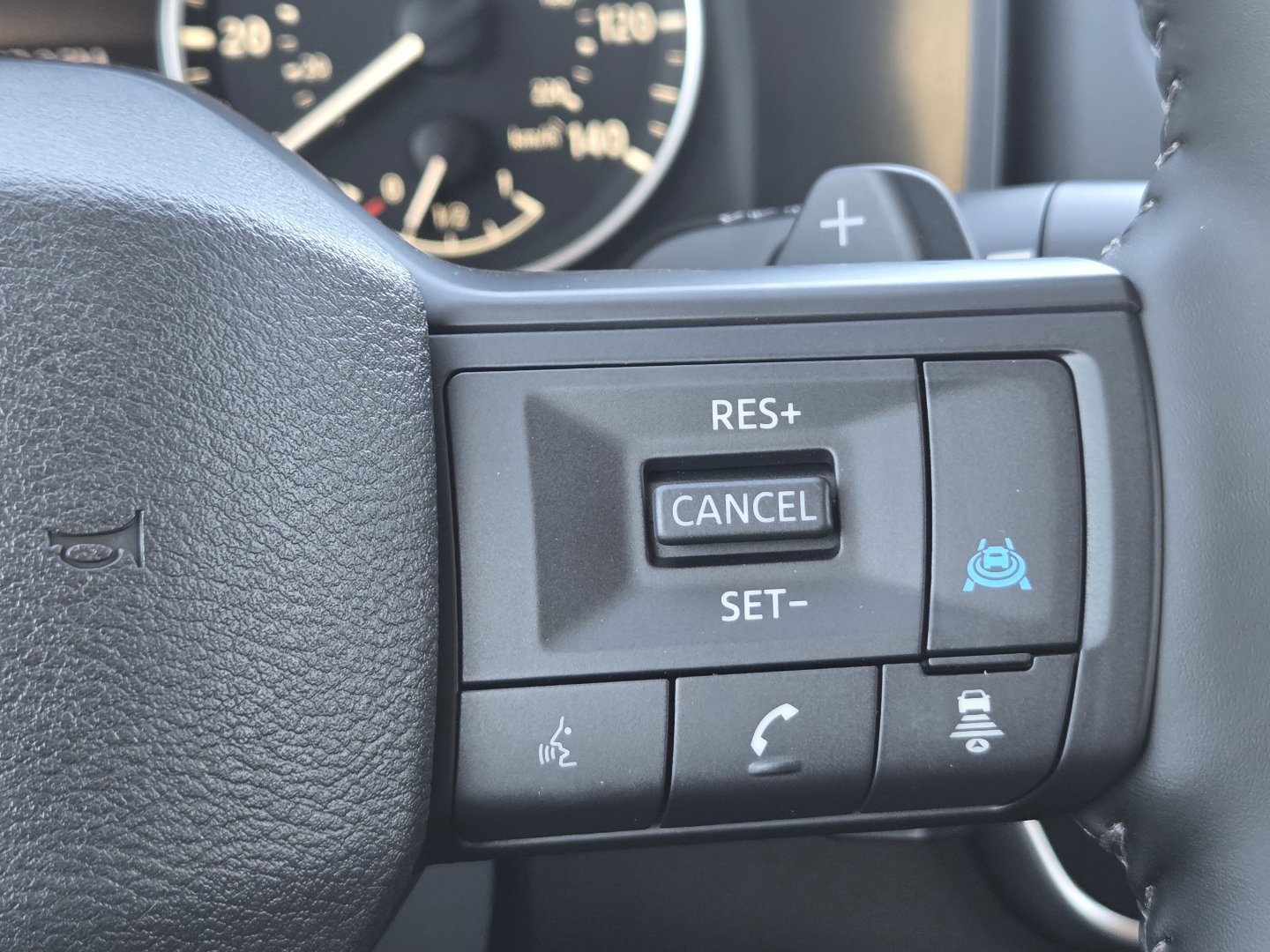 New 2027 Nissan Rogue SV w/ Cold Weather Package AWD/4WD image 30